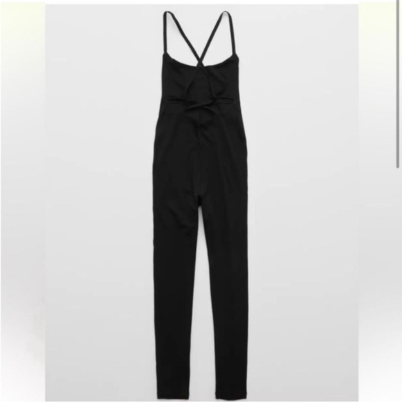 Offline by AERIE Real Me Black Bodycon Jumpsuit Cross Back Strappy Size Small - Picture 2 of 9